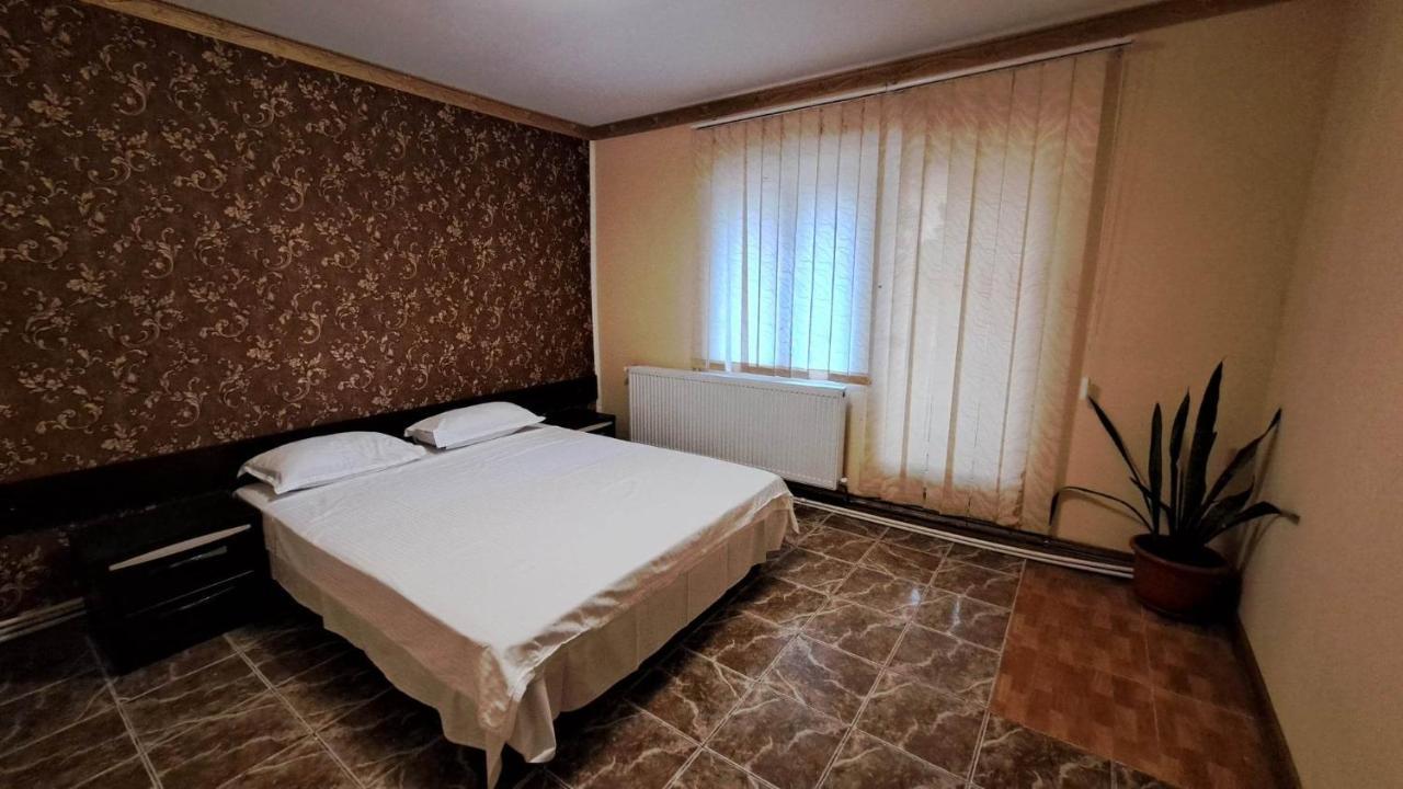 Pensiunea Burciu Salcioara (Dobruja) Exterior foto